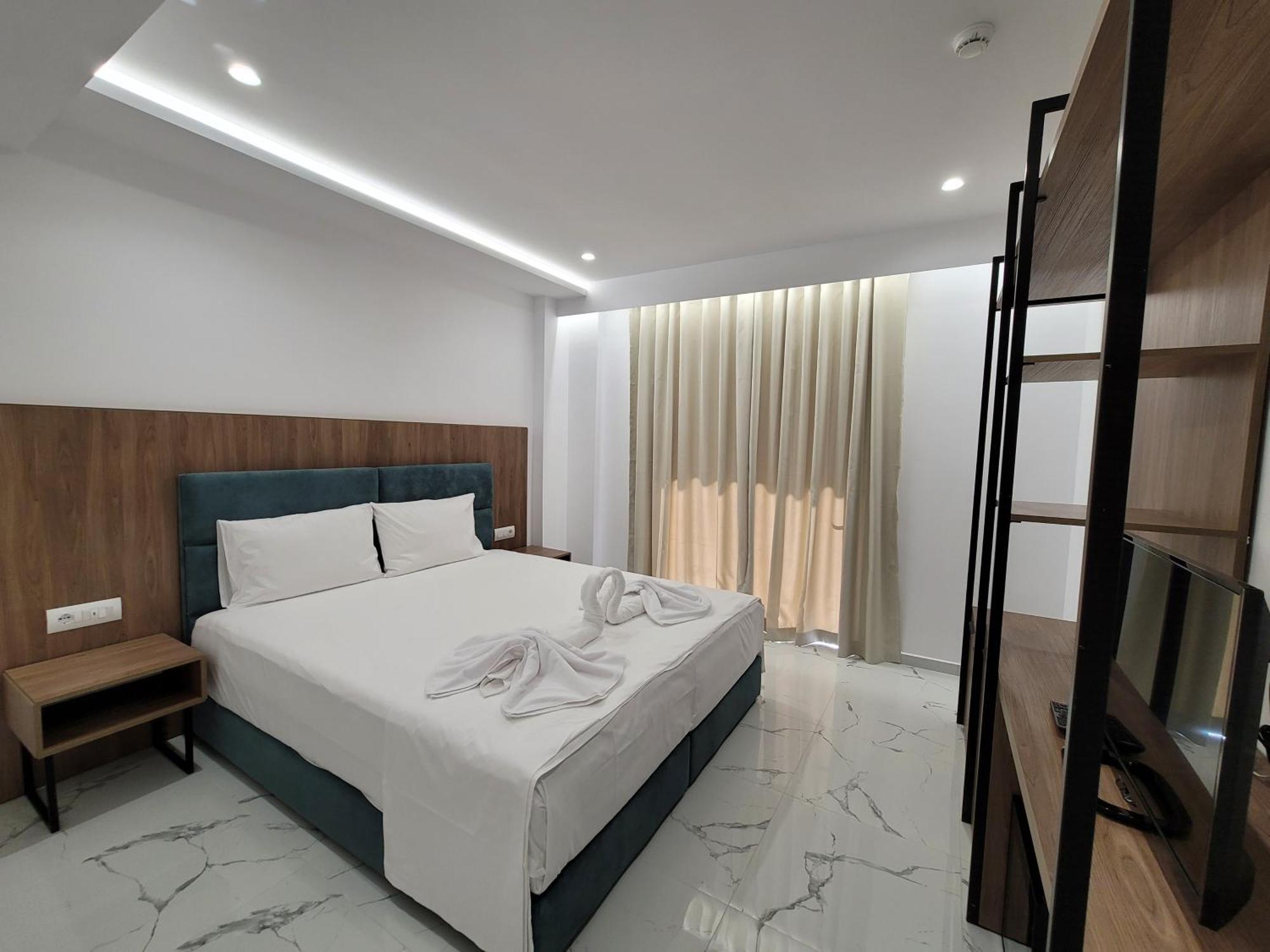 Prestige Hotel Ксамил Экстерьер фото