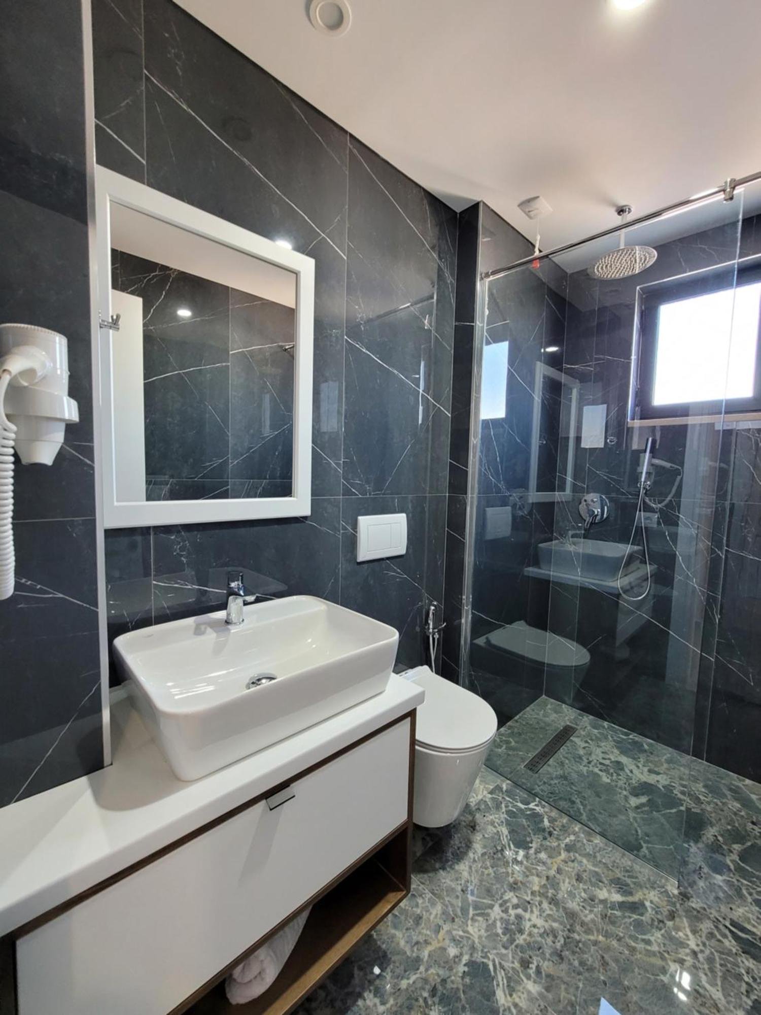 Prestige Hotel Ксамил Экстерьер фото